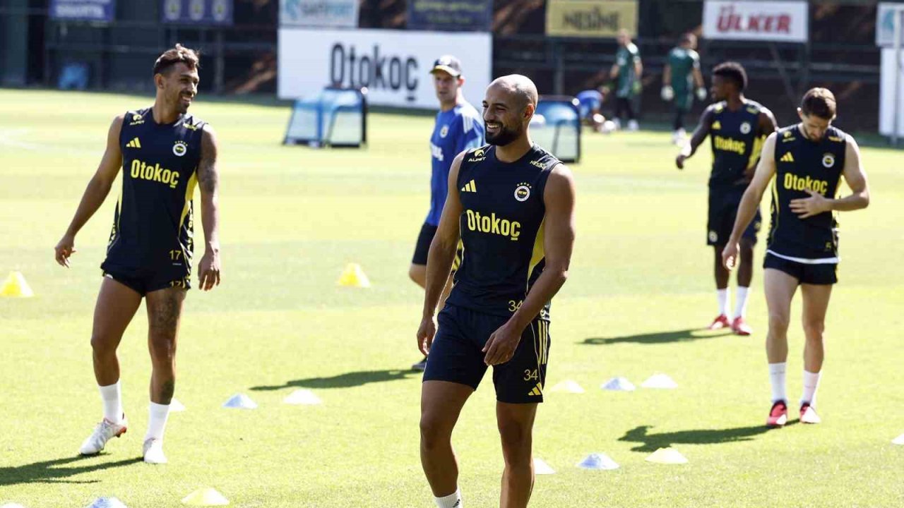 Fenerbahçe, Feyenoord maçının hazırlıklarını sürdürdü