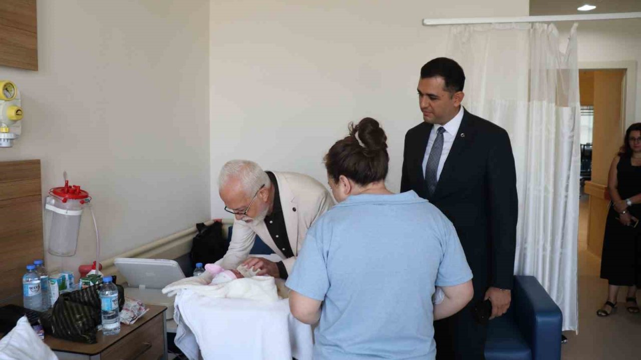 İl Sağlık Müdürü Bildirici, Eskişehir Şehir Hastanesi’ni ziyaret etti