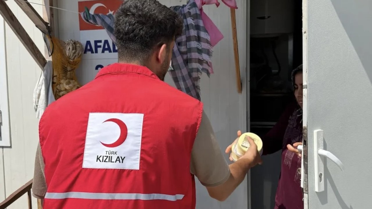 Kızılay’dan konteyner kentteki depremzedelere kahvaltılık desteği