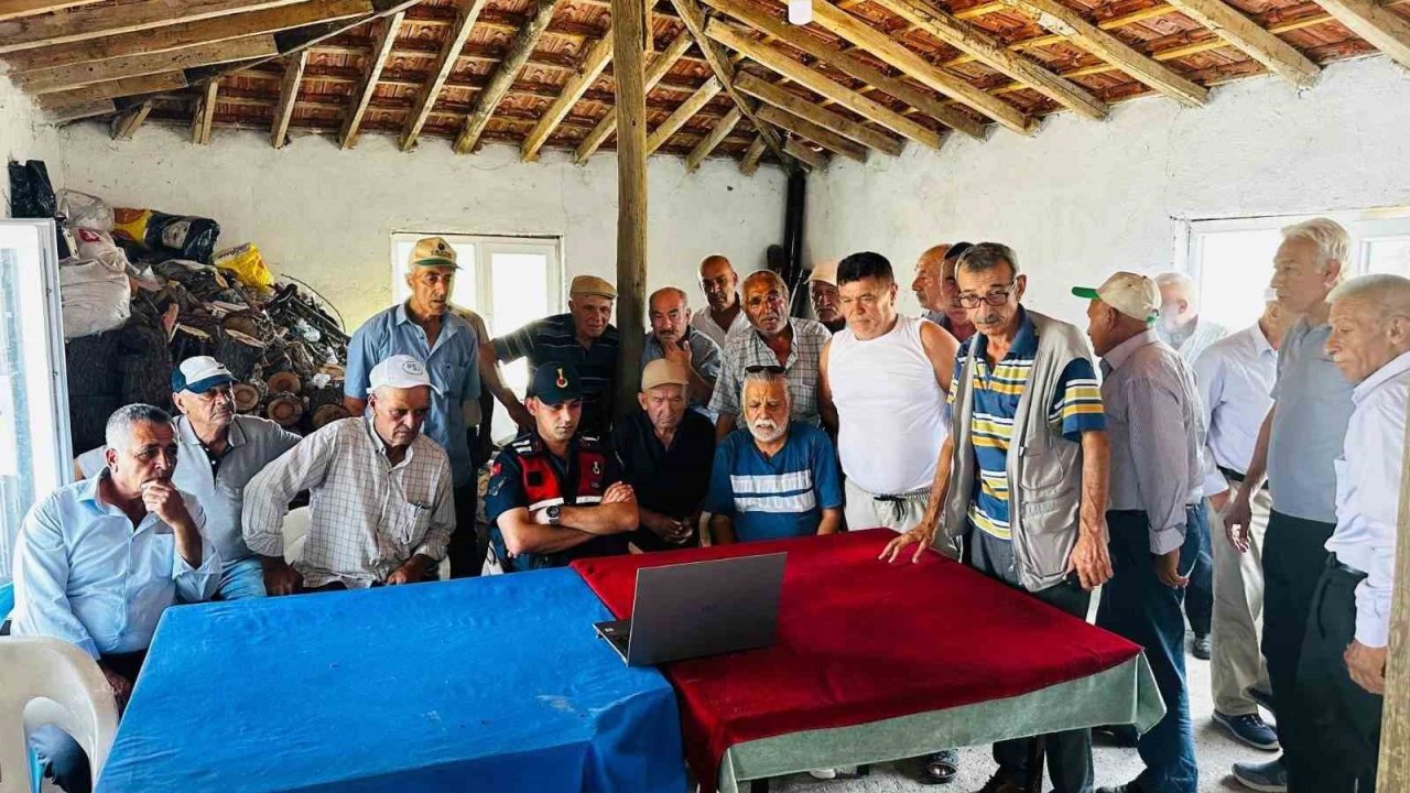 Kırşehir Jandarma’dan ’Mutluluğa Kurşun Sıkma’ projesi