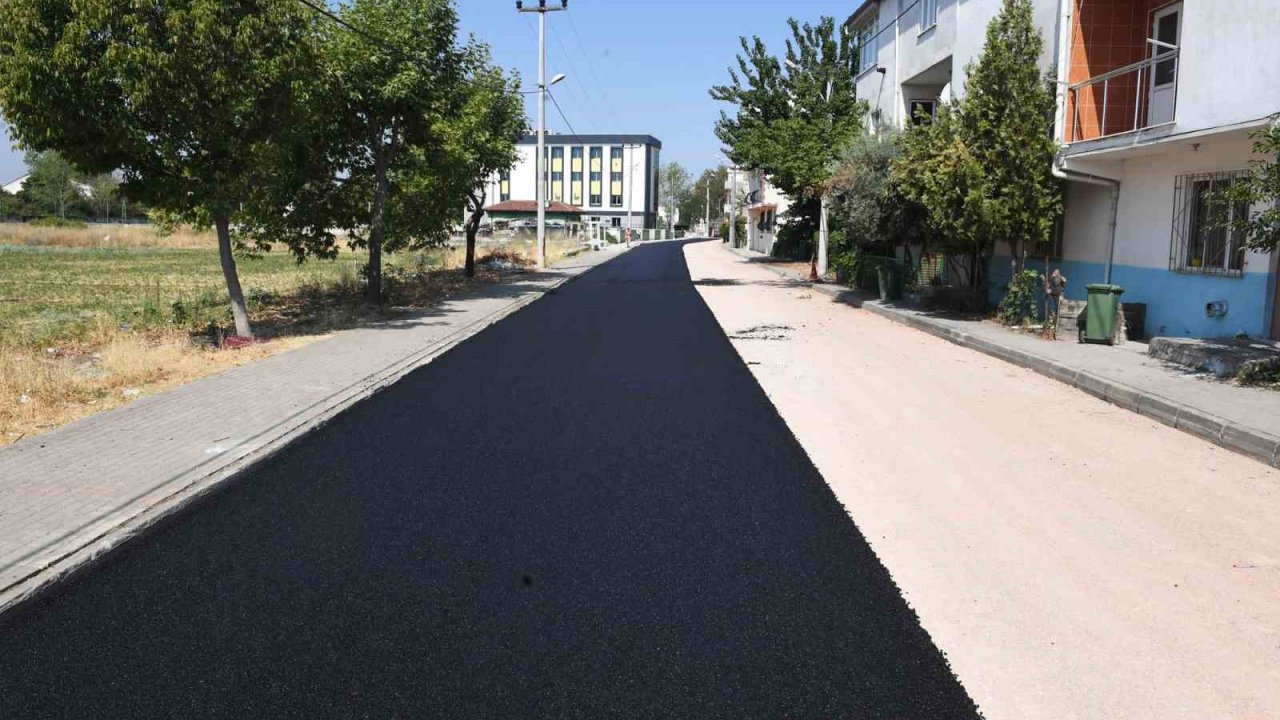 Osmangazi’de bir yol daha yenilendi