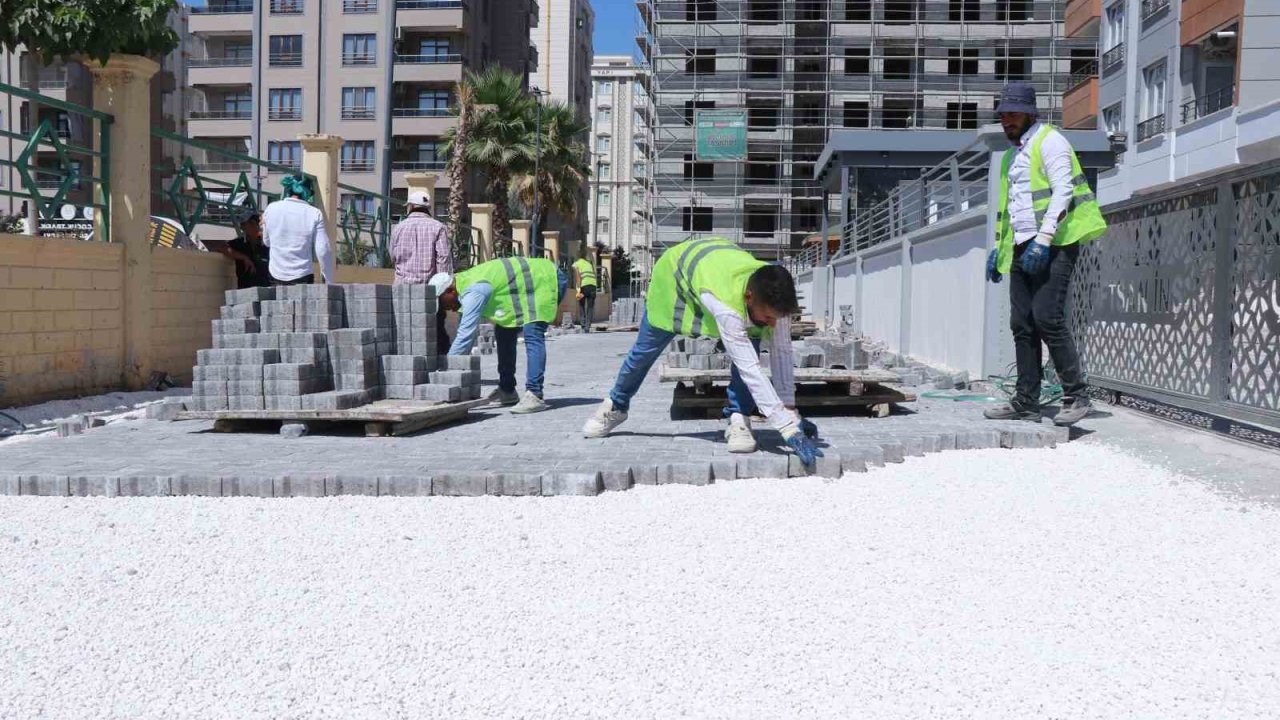 Haliliye Belediyesinden 3 mahallede üstyapı çalışması