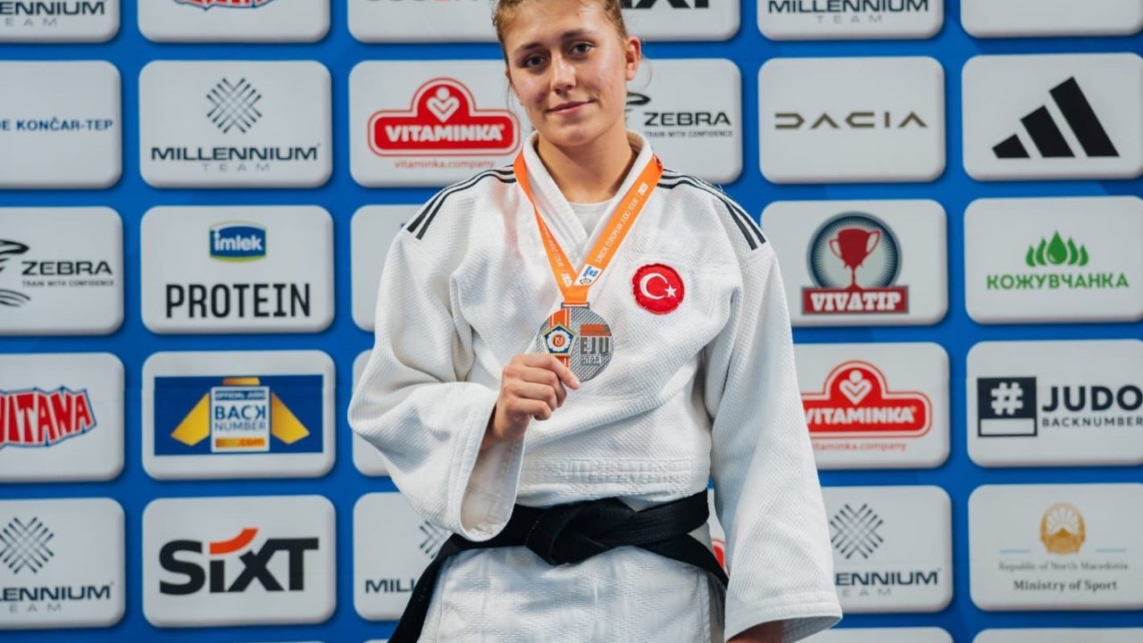 Manisalı Milli Judocu Sura Nil Karasu Avrupa ikincisi oldu