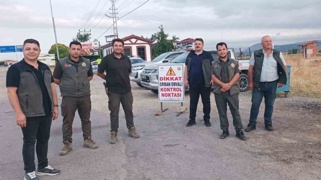 Orman ekiplerinden yollarda denetim