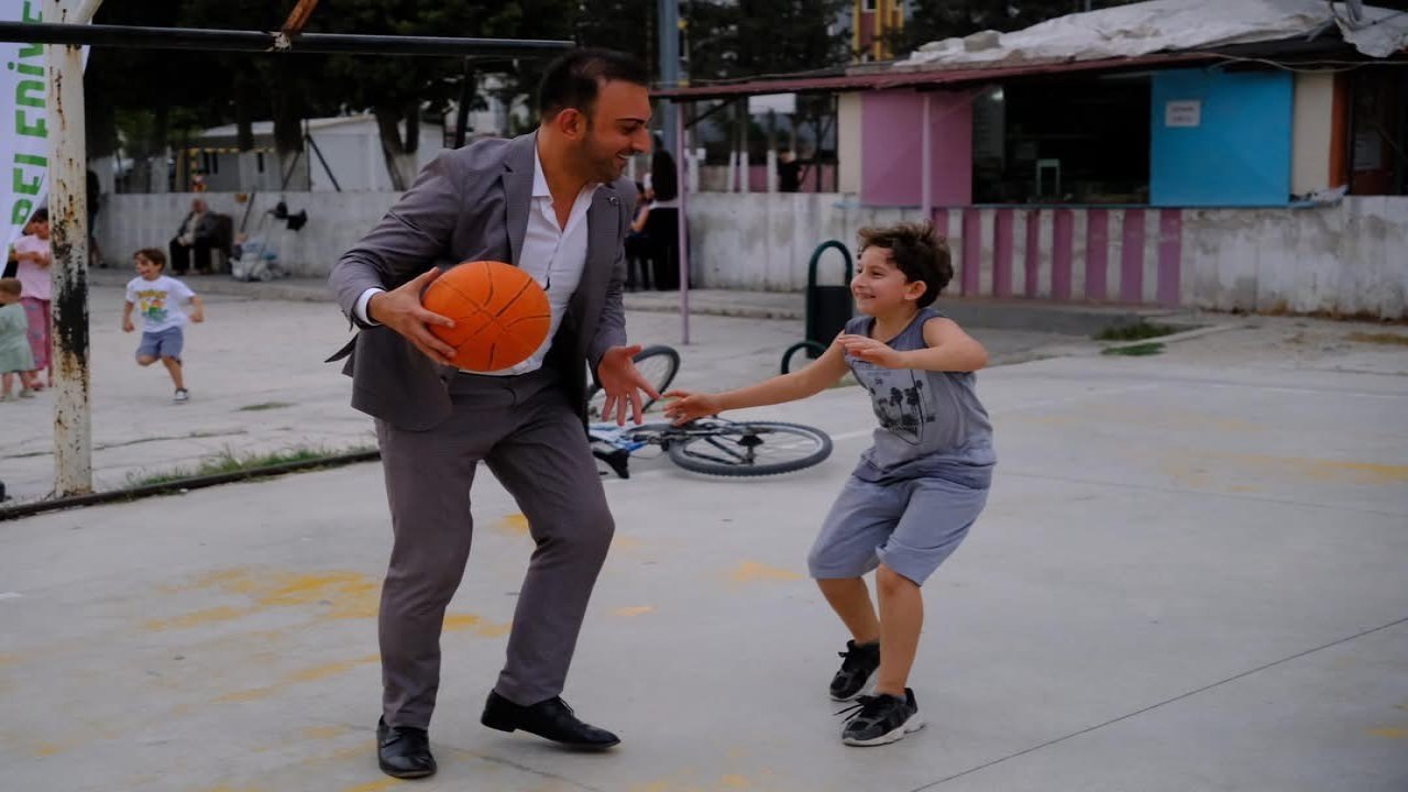 Defne Belediyesi’nin üç mahallede düzenlediği etkinliklerde çocuklar doyasıya eğlendi