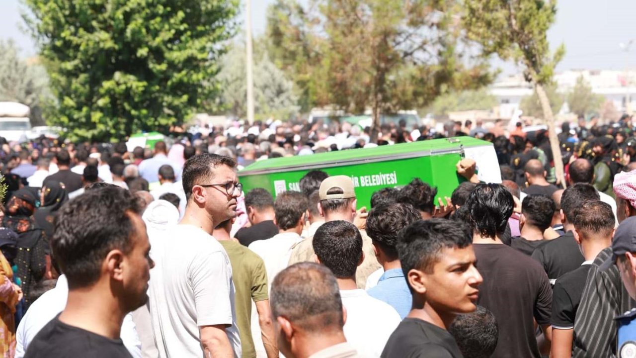 Kazada ölen 4 tarım işçisi Şanlıurfa’da defnedildi