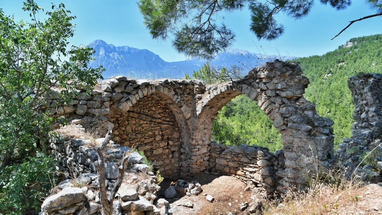 Başkan Kotan: "Konyaaltı birçok medeniyete ev sahipliği yapmış özel bir bölge"