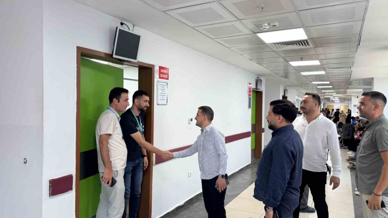 Hak-İş Diyarbakır İl Başkanı Aküzüm, üyeleriyle bir araya geldi