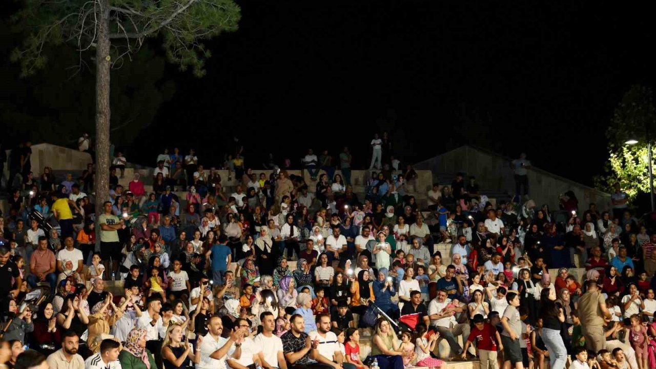 Siirt’te halk konseri coşkusu