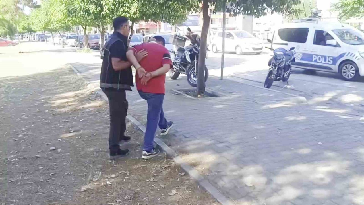 Parkta uyuşturucuyla yakalandı, "Pişmanım" dedi