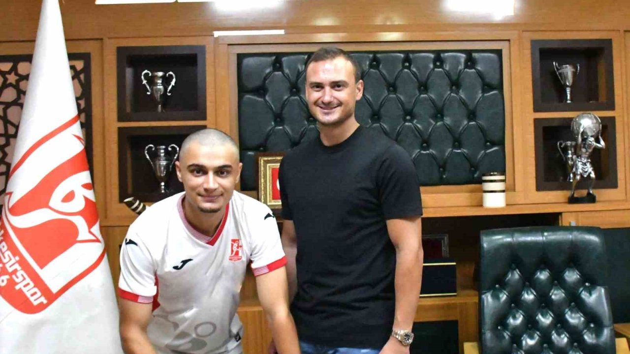 Yiğit Bayındır, Balıkesirspor’da