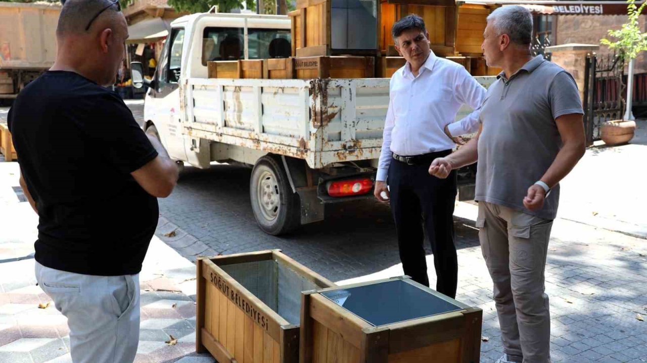 Söğüt’te çevre düzenlemesi sürüyor