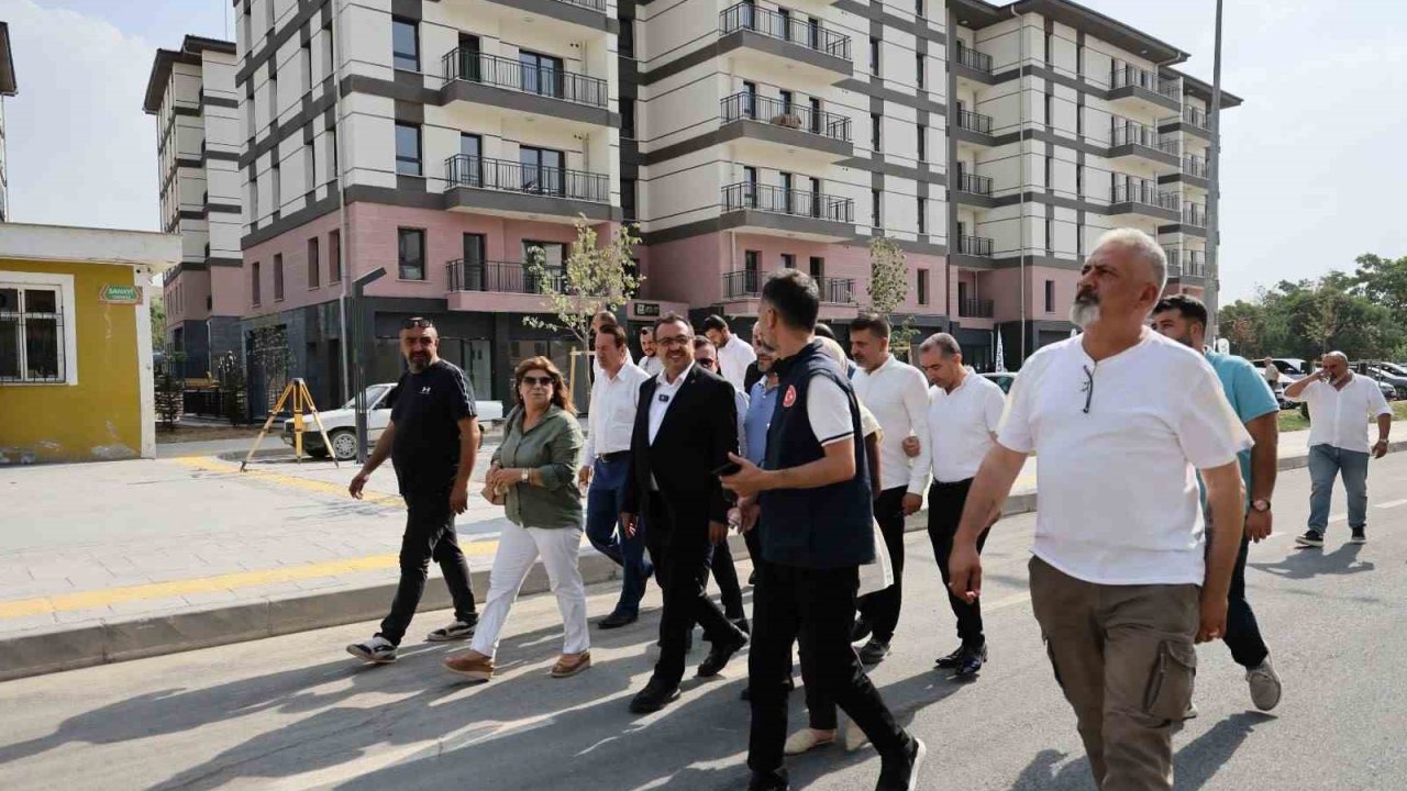 İl Başkanı Bakan, TOKİ konutlarını inceledi