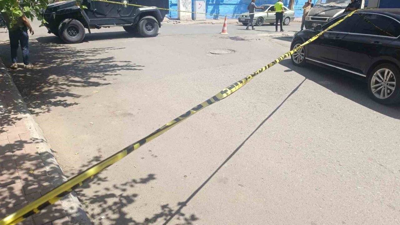 Şanlıurfa’da kuzenler arasında silahlı kavga: 1’i ağır 4 yaralı