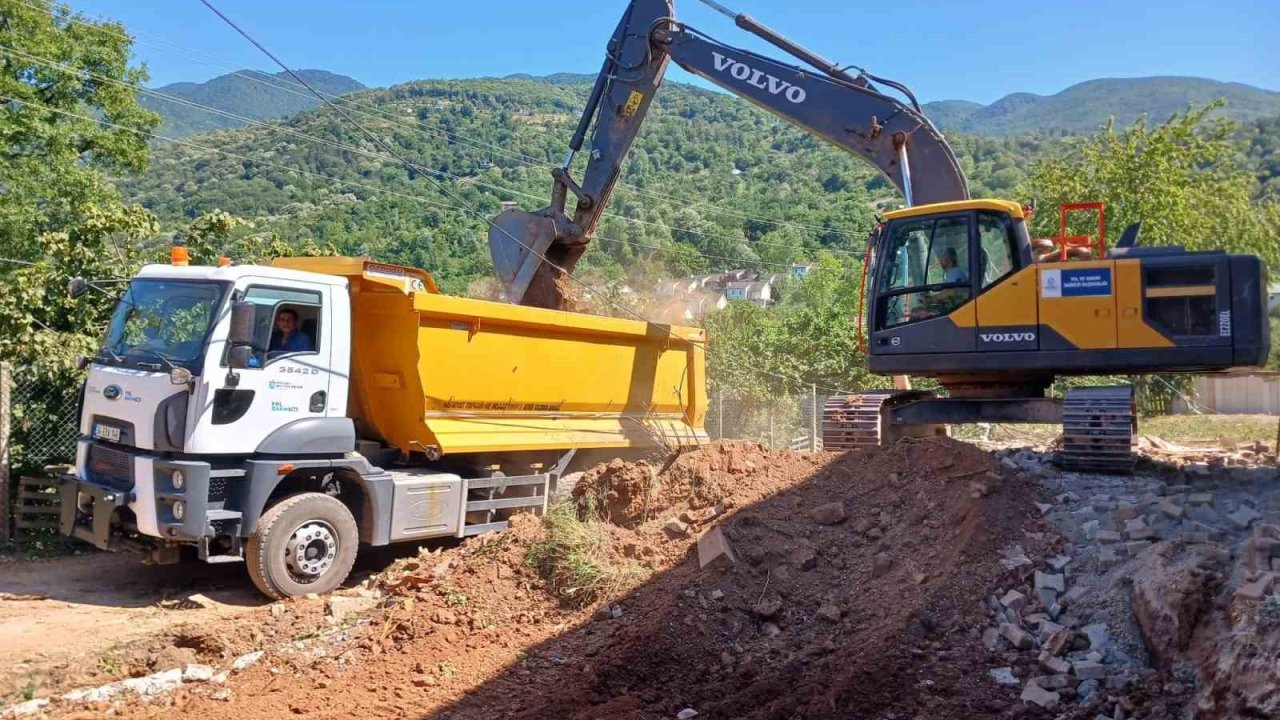 Yeni imar yolları ile ulaşım altyapısı güçlendiriliyor