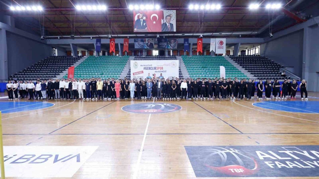 Denizli Gençlik Spor Akademisi kazandırmaya devam ediyor