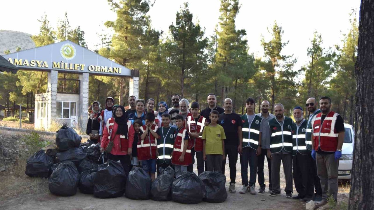 Sivil toplum kuruluşlarından ormanda temizlik seferberliği