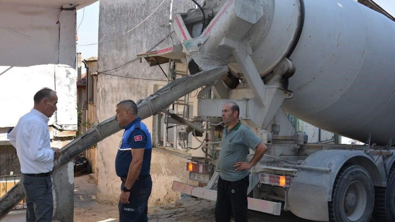 Babadağ Belediyesi yol bakım çalışmalarını aralıksız sürdürüyor