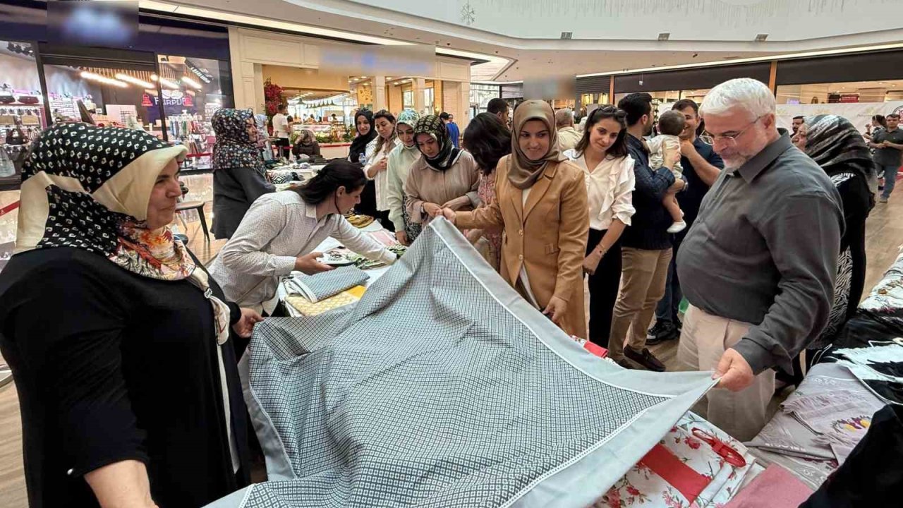 Başkan Kablan, ADEM ürünleri sergisini ziyaret etti