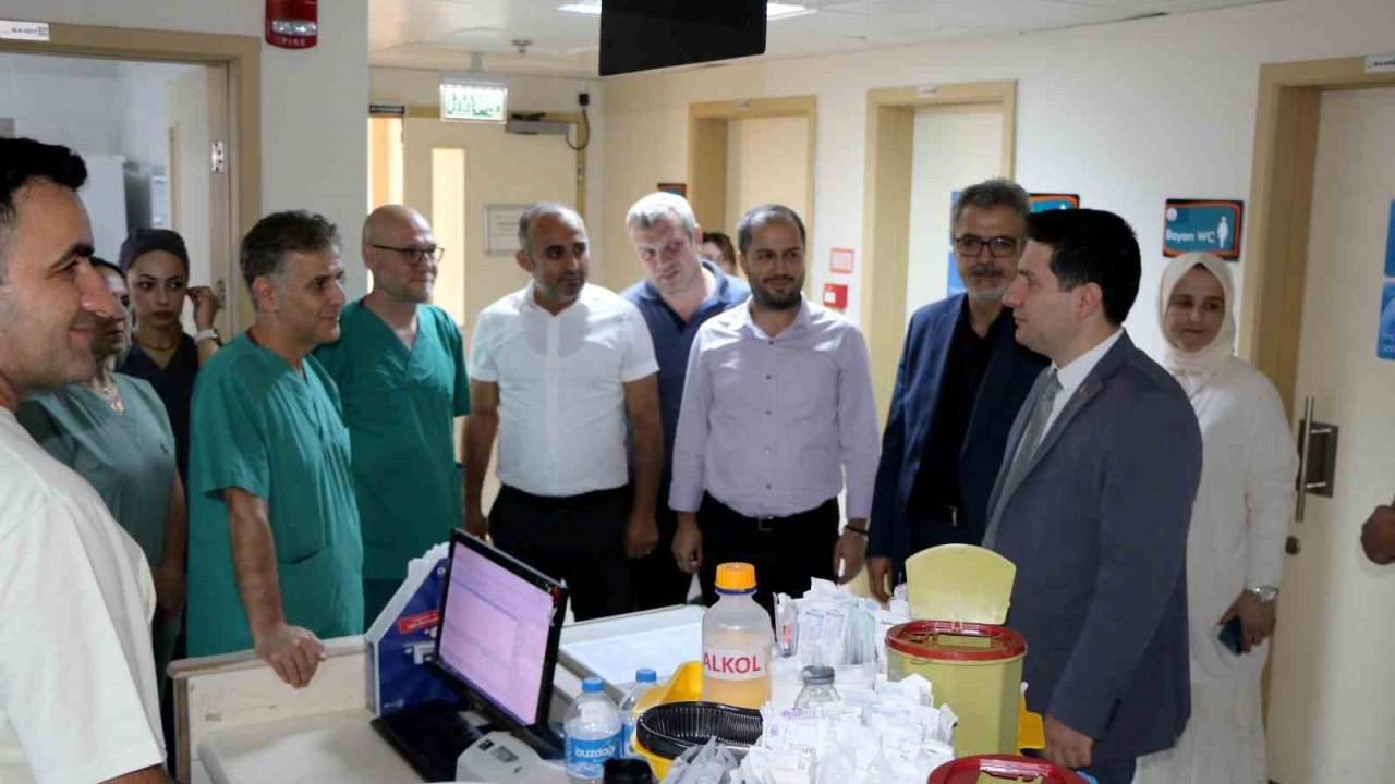 Yenikent’te ilk "Vitrektomi" ameliyatı başarıyla gerçekleştirildi