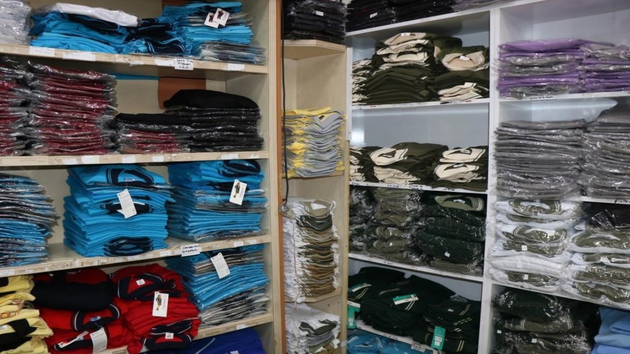 Özel kıyafet dayatmasına geçit yok: Okul forması serbest rekabet şartları gözetilerek belirlenecek