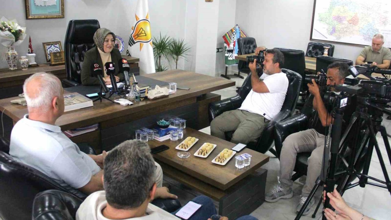 Başkan Ceyda Çetin Erenler’den belediye yönetimine eleştiri