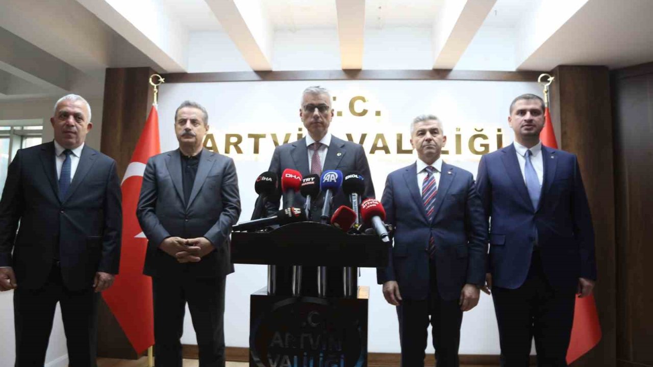 Bakan Memişoğlu Artvin’e 400 yataklı hastane müjdesi verdi