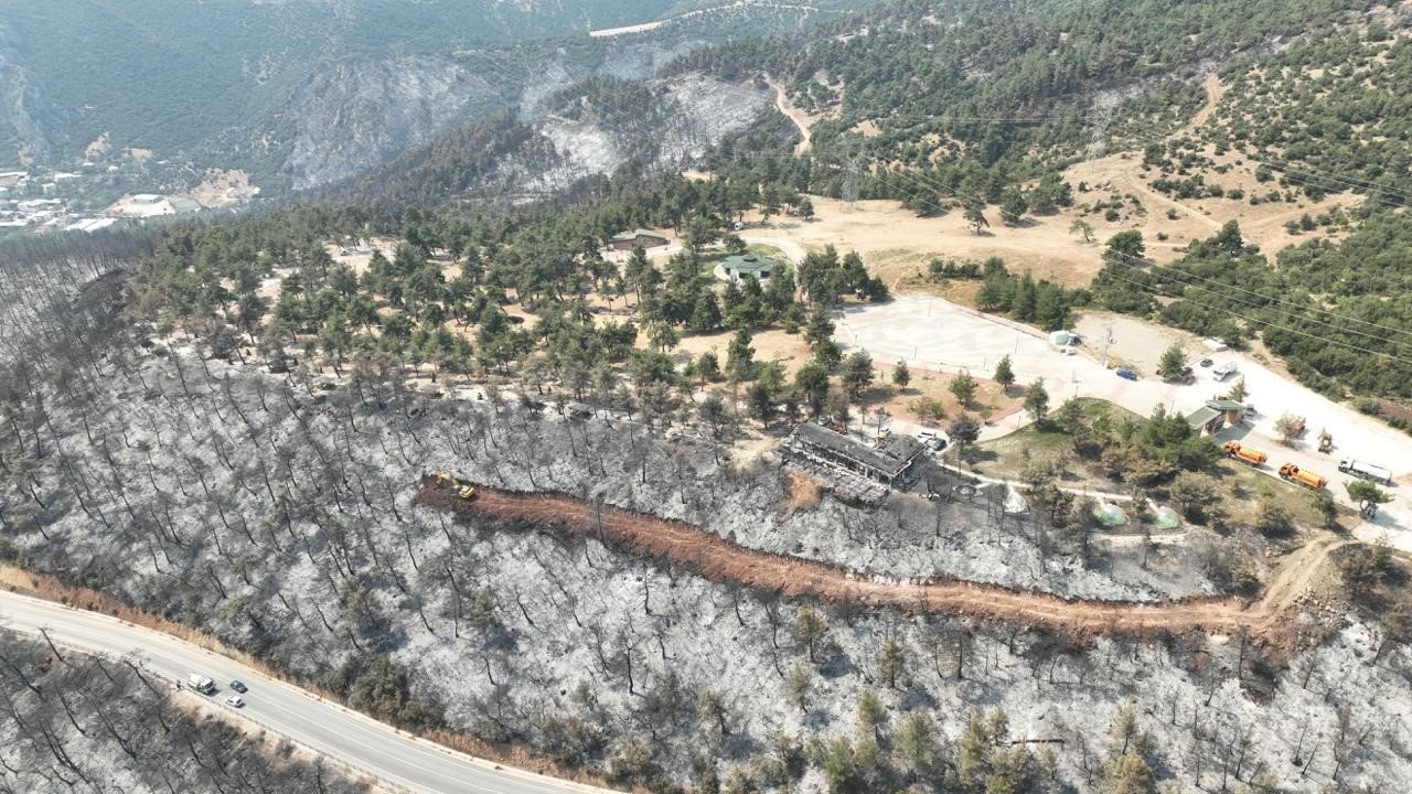 Gürsu kır lokantası ve terası küllerden temizlendi