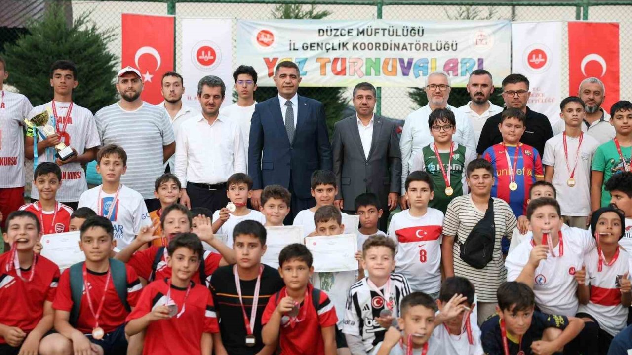 Yaz Kur’an Kursları futbol turnuvası sona erdi