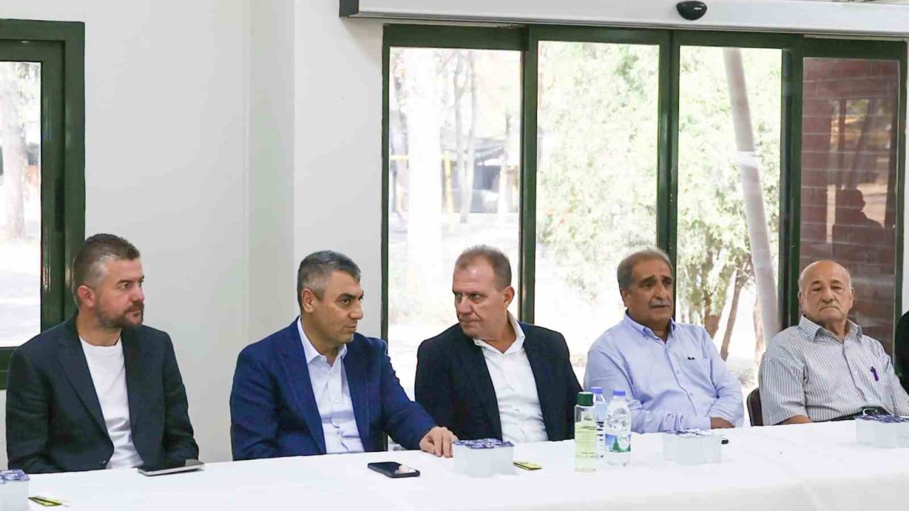 Babası vefat eden Vali Toros’a taziye ziyareti