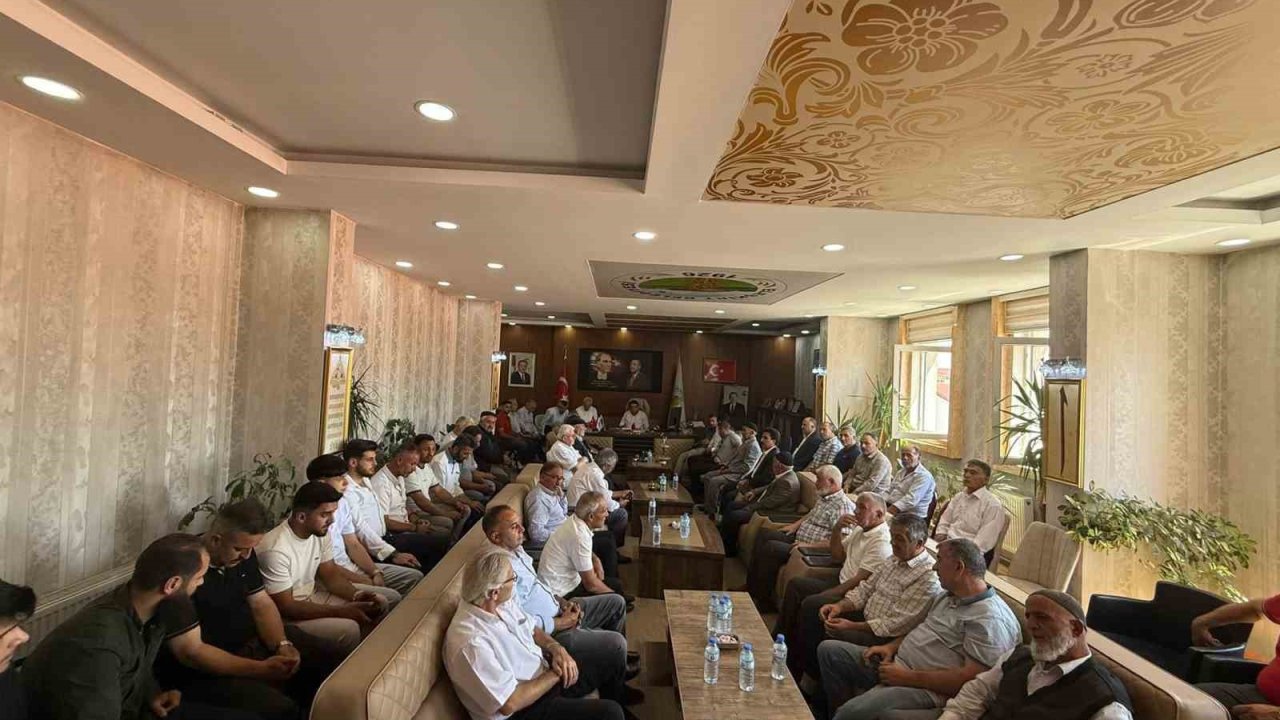 Eleşkirt’te iki aile arasındaki husumet son buldu