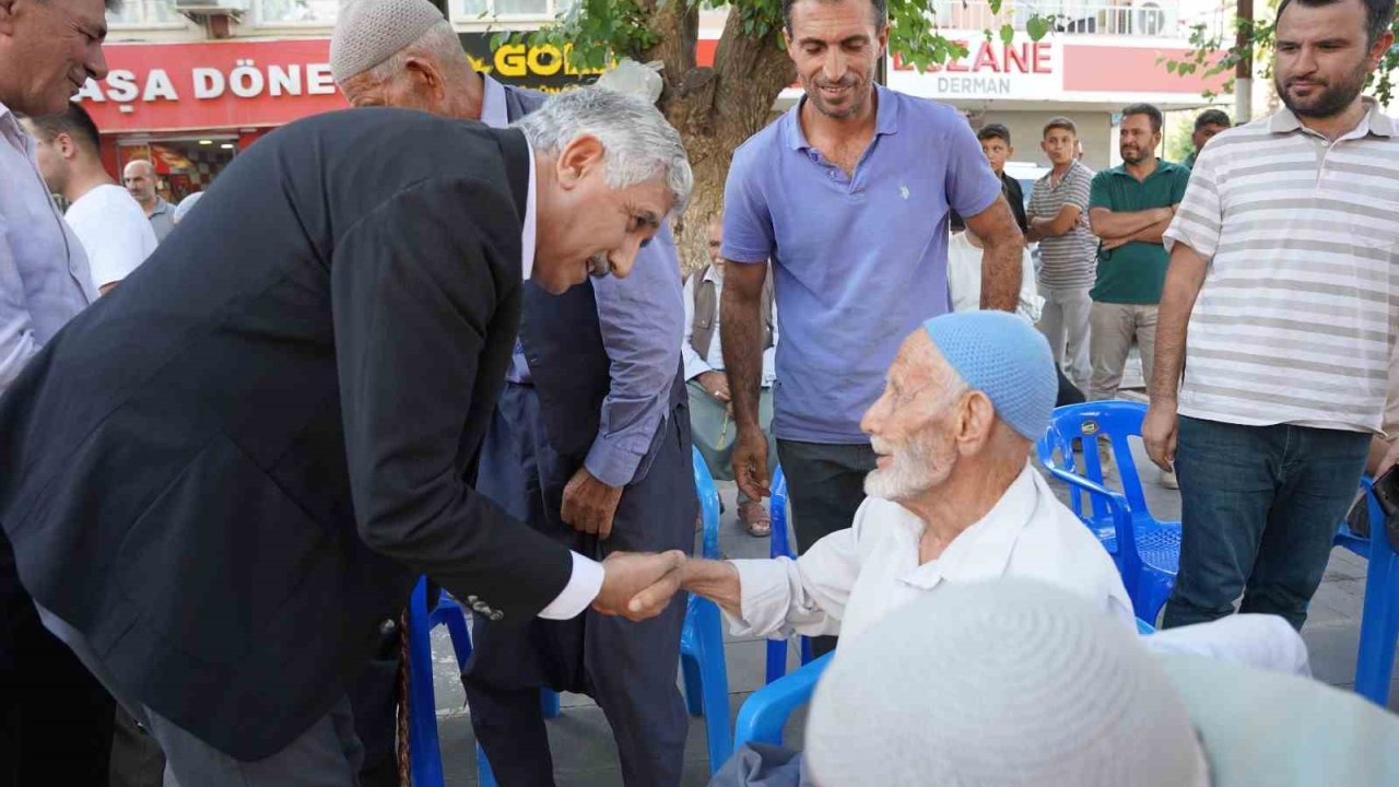 Kahta’da halkla buluşması düzenlendi