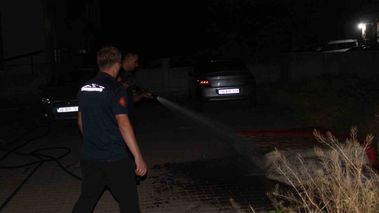 Polisin dikkati faciayı önledi... Yatarken içtiği sigara sonu oluyordu