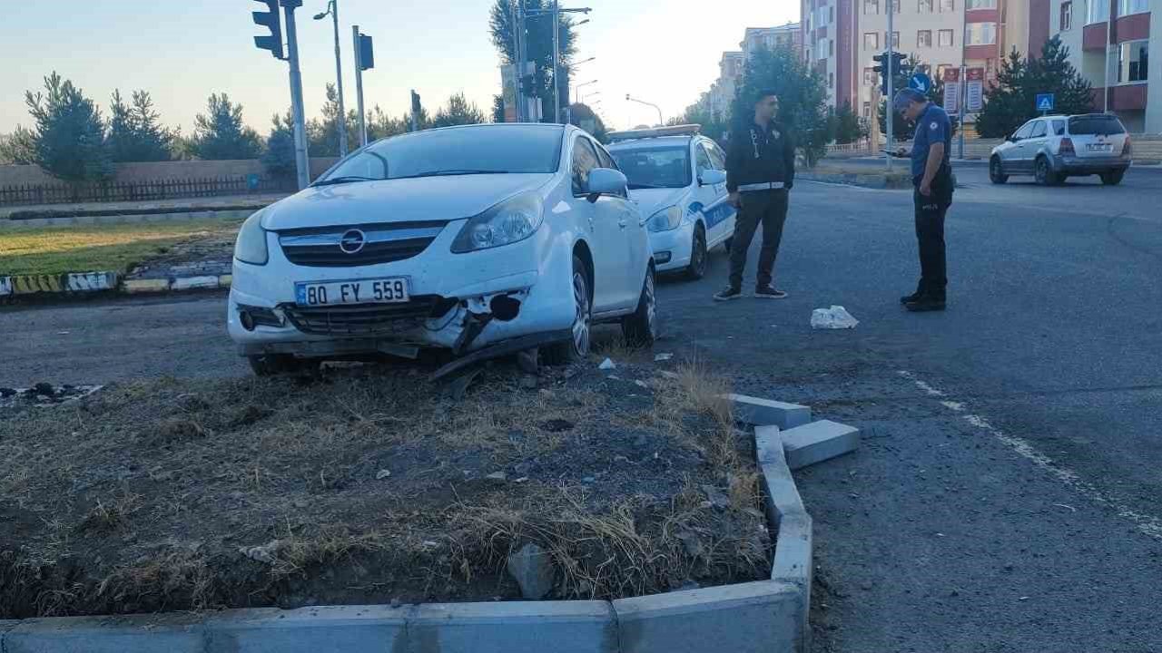 Direksiyon başında kalp krizi geçiren sürücü hayatını kaybetti