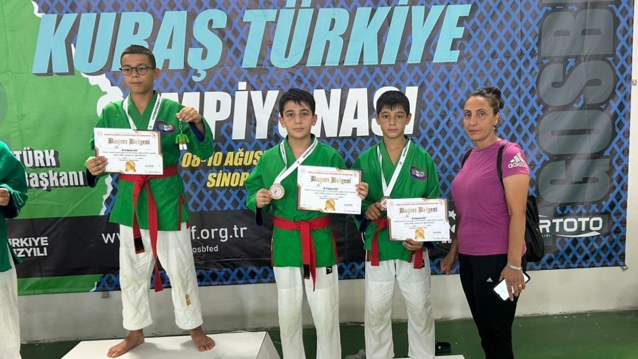 Genç sporcu Umuthan Yağcı’dan madalya