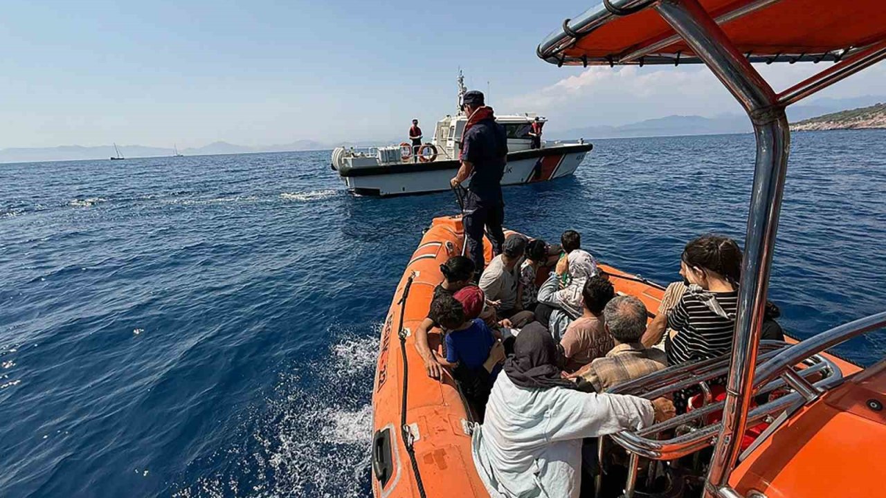 Fethiye’de 37 düzensiz göçmen kurtarıldı