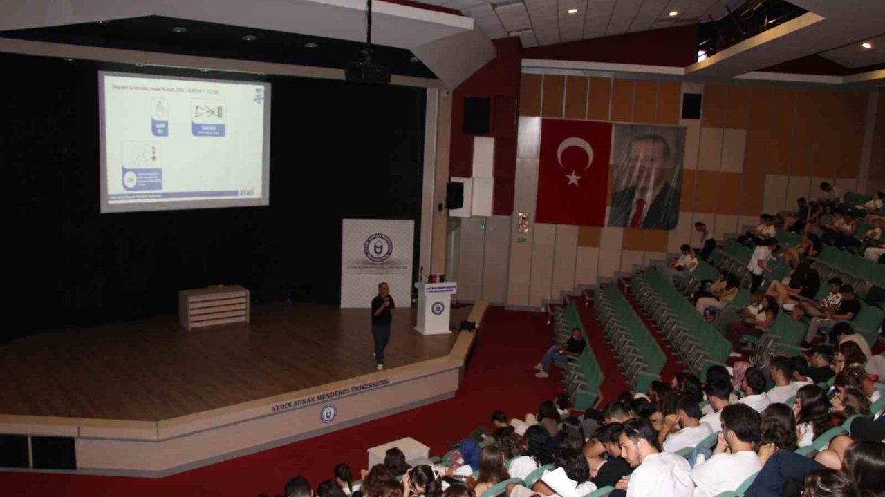 AFAD’tan üniversite öğrencilerine Temel Afet Farkındalığı Eğitimi