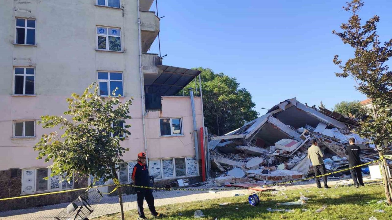 Balıkesir’de depremin yaralarını birlikte sardık