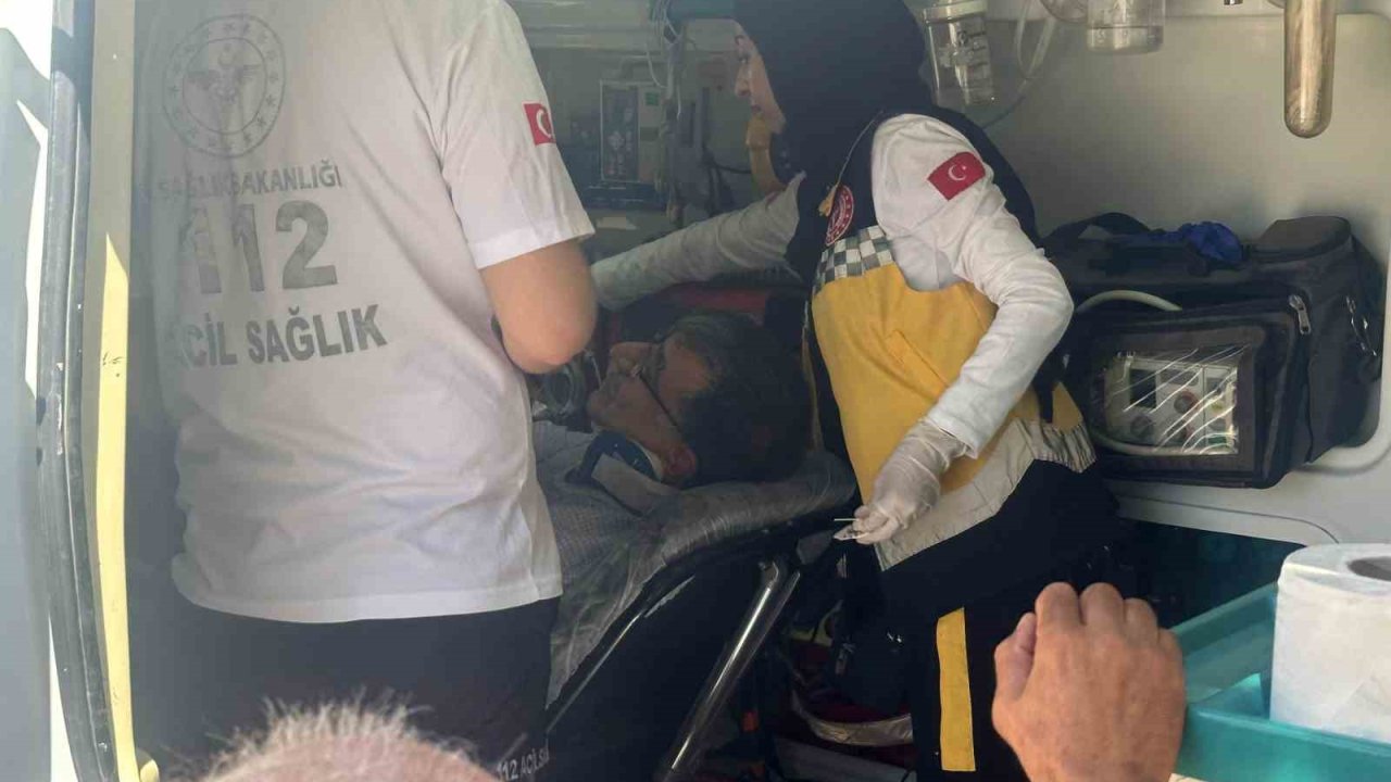 Otomobil ile kamyon çarpıştı: 1 yaralı