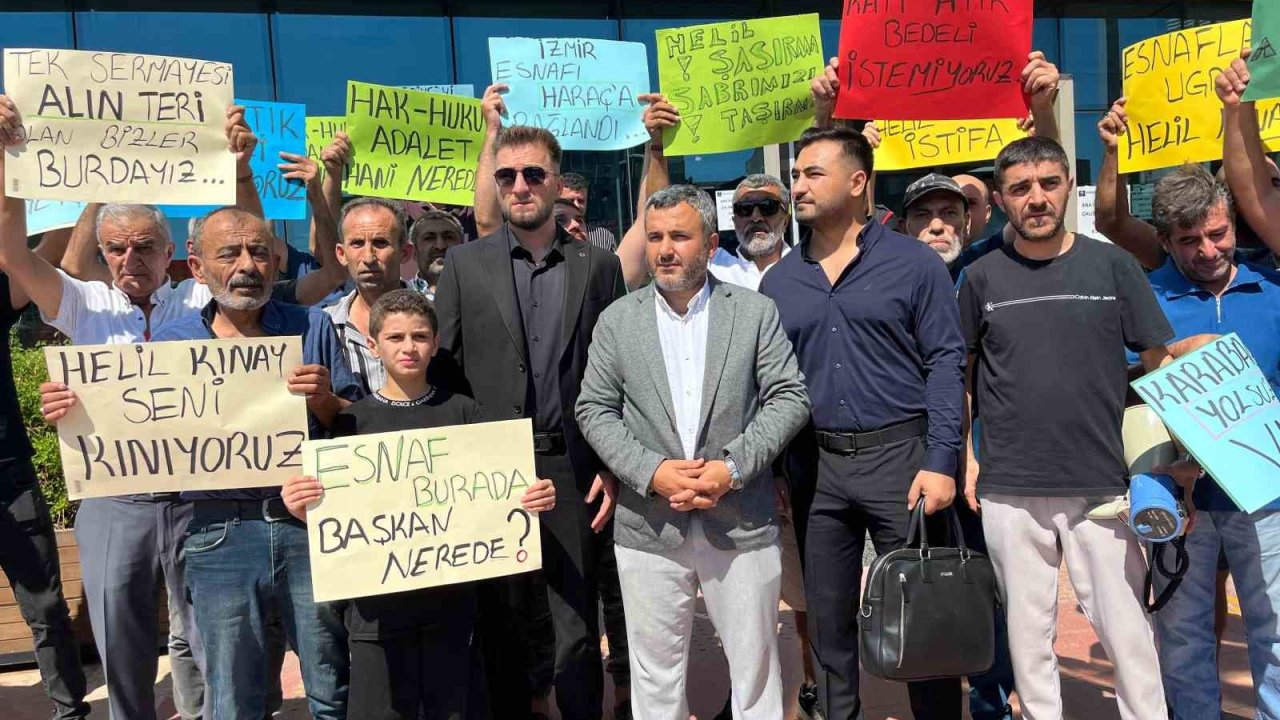 Karabağlar’da pazarcılardan ‘katı atık bedeli’ tepkisi