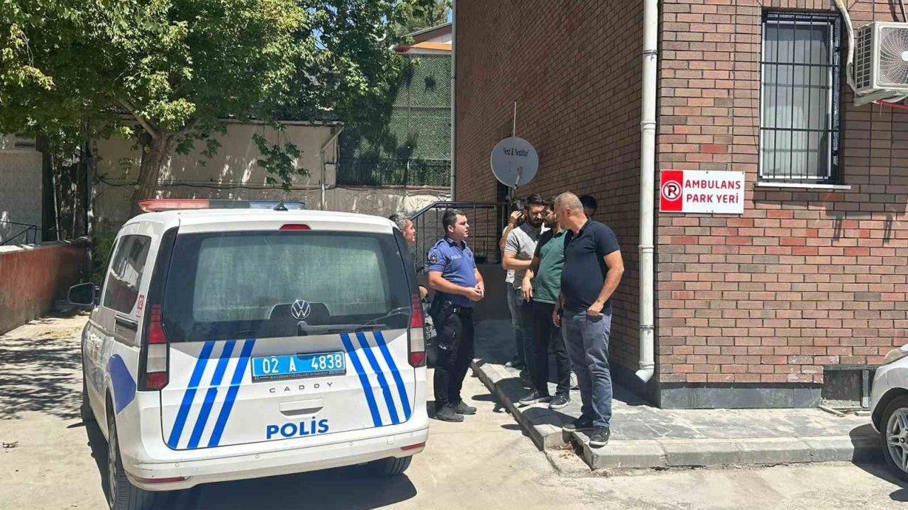 İki grup arasında çıkan kavgada 1 kişi yaralandı