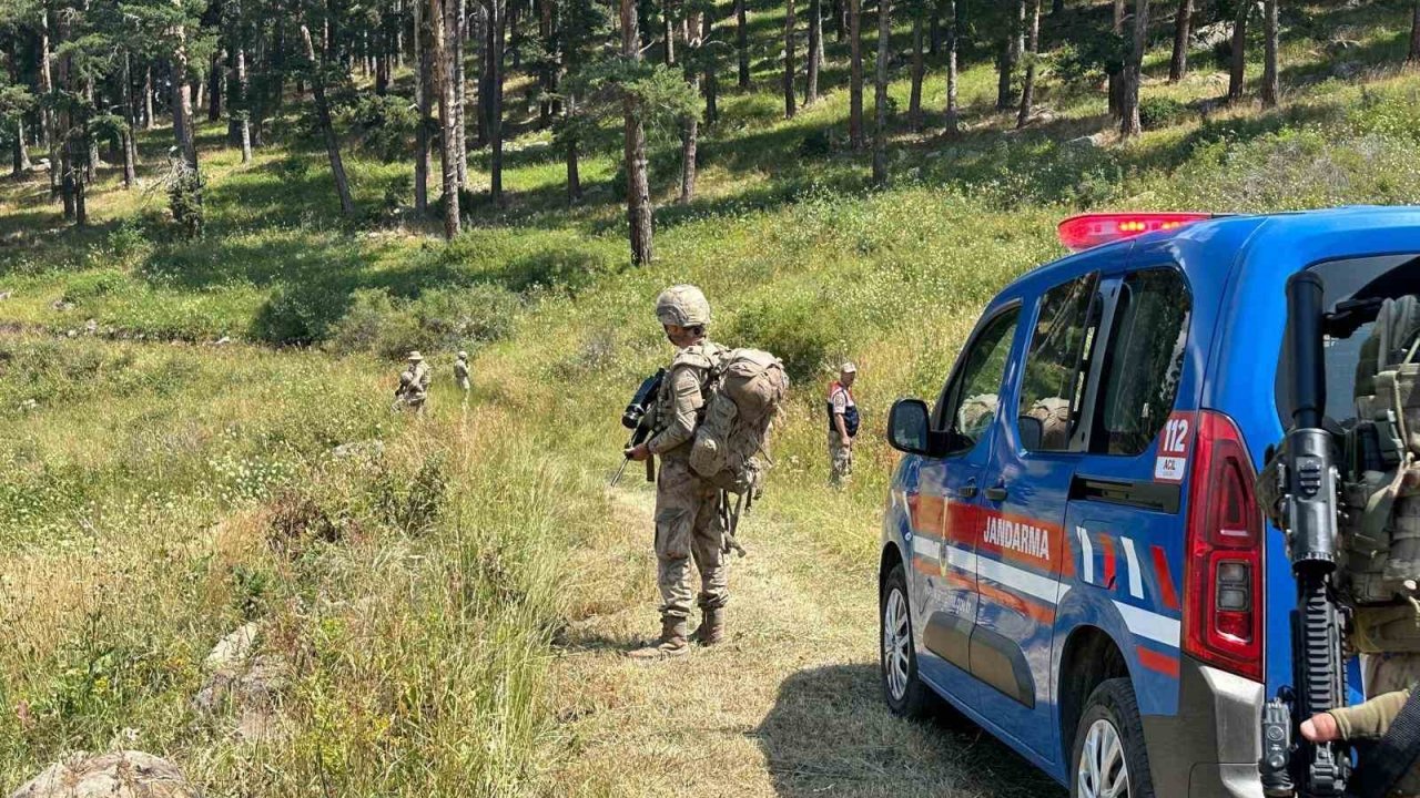 Ormanlık alanda mangal yakan 11 kişiye 32 bin TL para cezası verildi