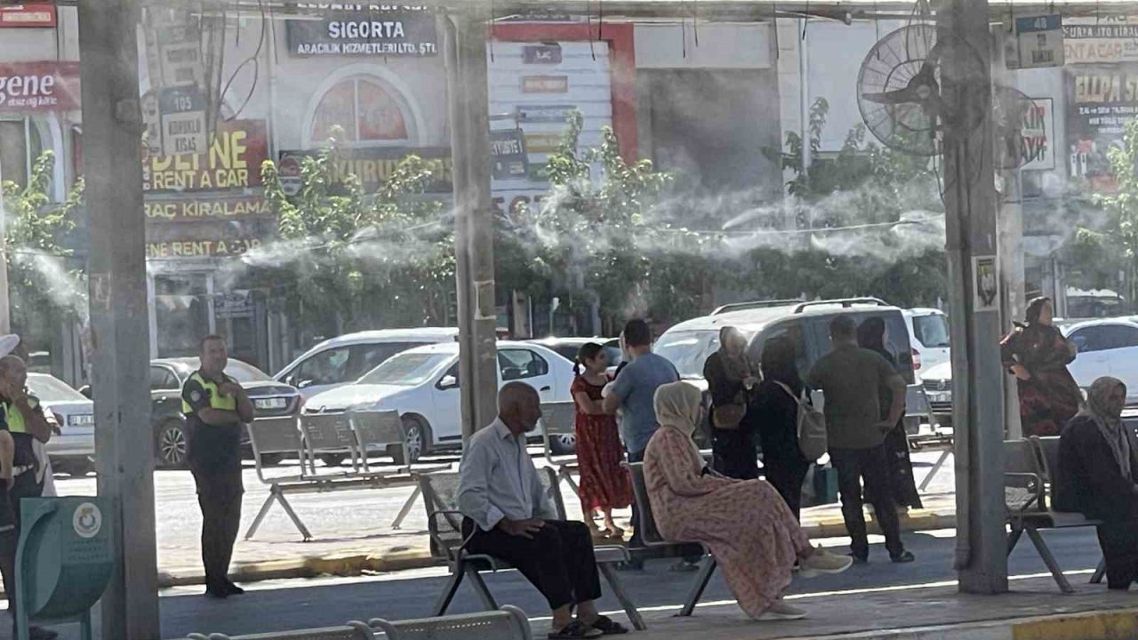 Şanlıurfa’da yüksek sıcaklık vatandaşları bunaltıyor