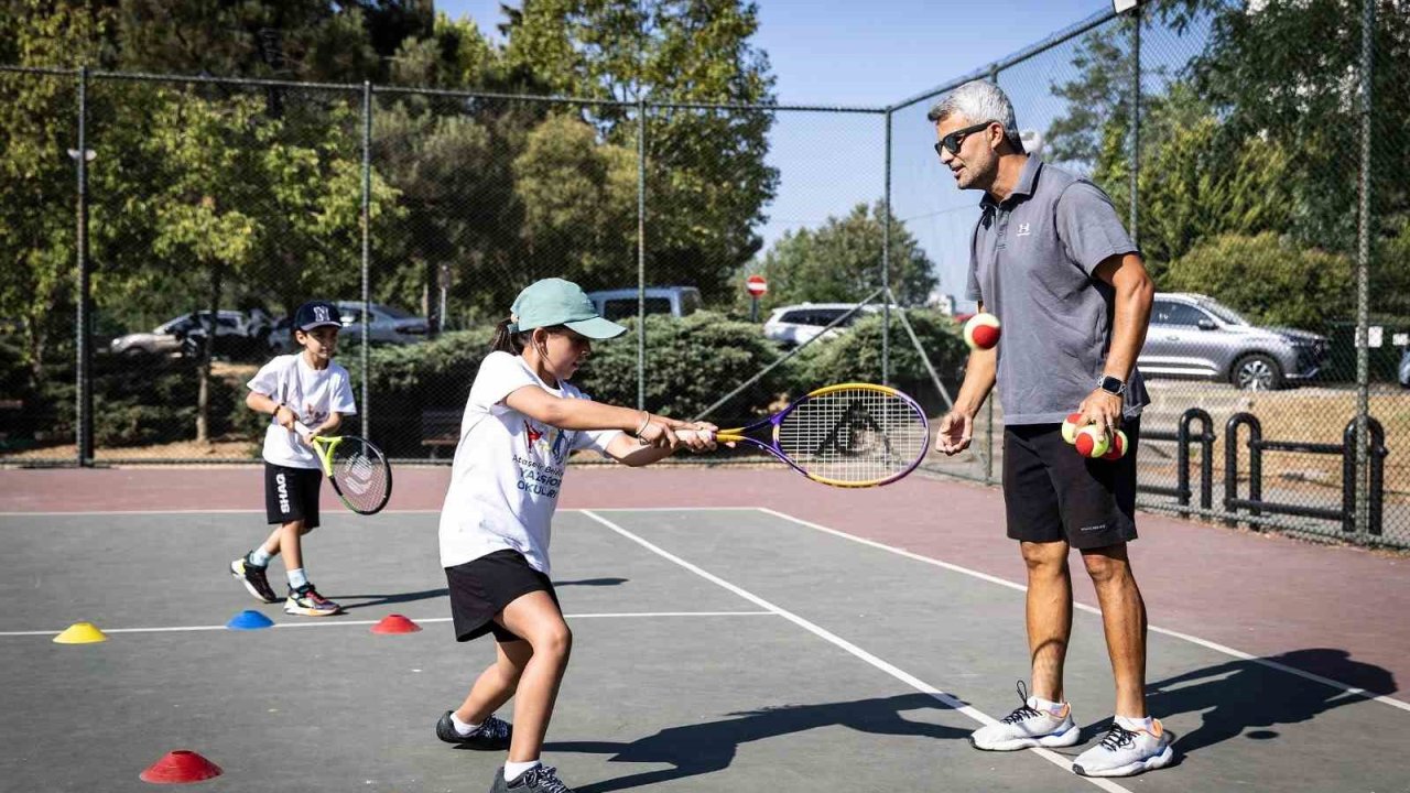 Ataşehirli çocuklar yaz tatilini doya doya yaşıyor