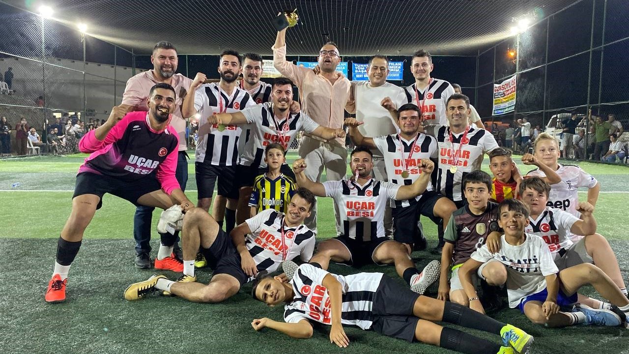 Süper Lig tadında halı saha turnuvası nefesleri kesti