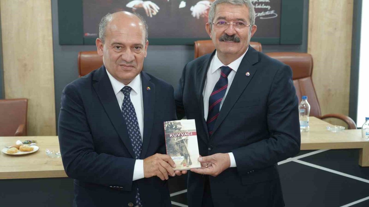 Van Edremit ile Balıkesir Edremit arasında hava yolu ile dostluk ve barış köprüsü kurulmak isteniyor