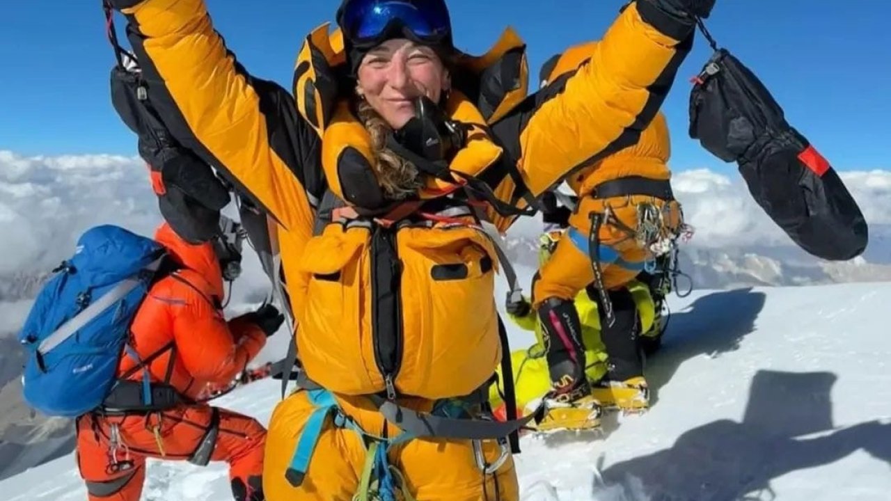 Denizlili dağcı K2 Dağı zirvesine ayak basan ilk Türk kadın dağcı oldu