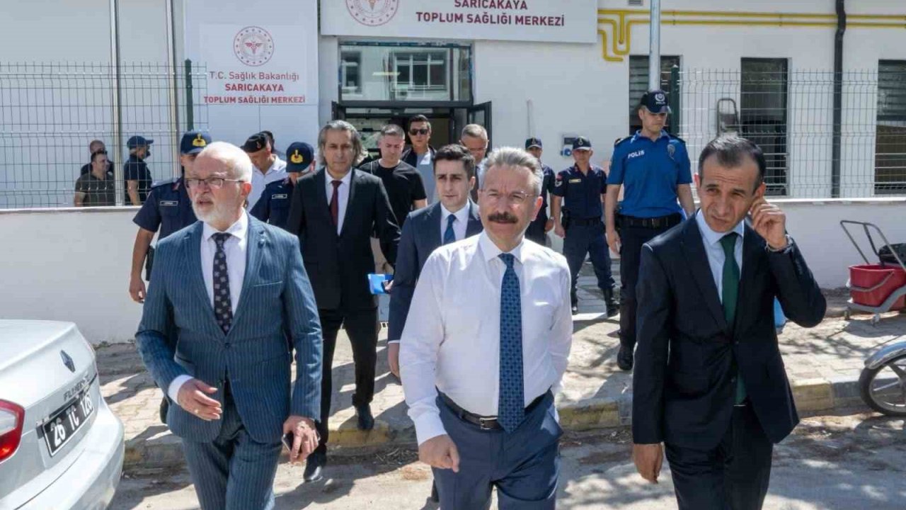 Vali Aksoy, Sarıcakaya’da sağlık tesislerini ziyaret etti