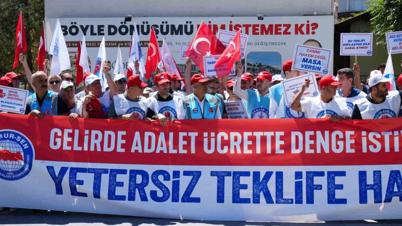 Memur-Sen Niğde Şubesi, toplu sözleşme teklifini eleştirdi