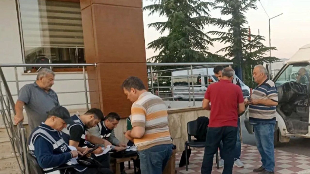 Maliyenin gelir uzmanları hasılat tespit denetimleri için sahada